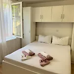 Apartman Domgjoni *