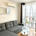 Apartman Domgjoni *