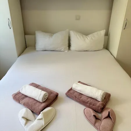 Domgjoni Appartamento Crikvenica