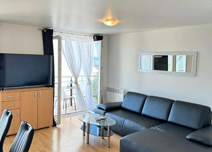 Apartamento Domgjoni Crikvenica